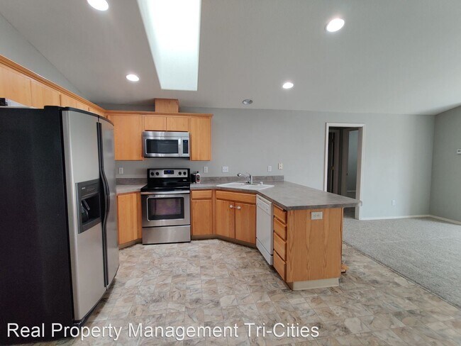 Building Photo - 3 br, 2 bath House - 7708 Savary