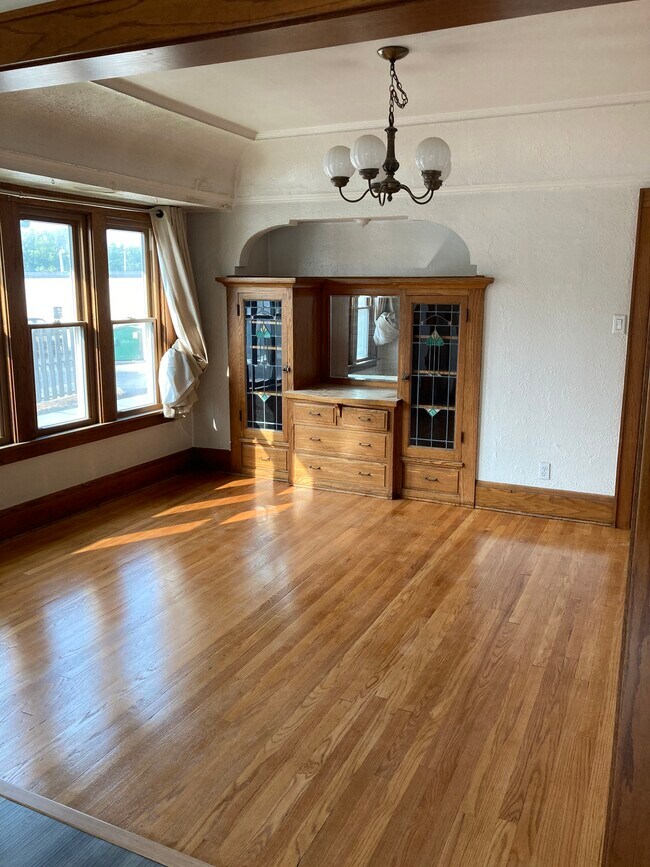 Dining Room - 2323 N 67th St