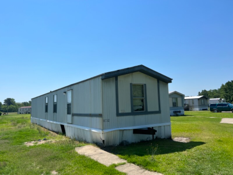 Primary Photo - 1532 Yaupon Ln