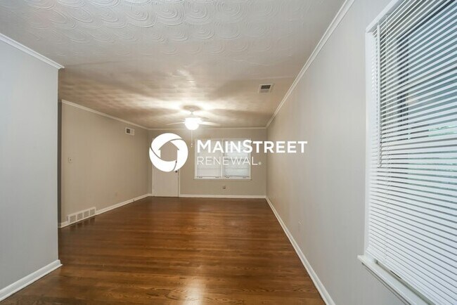 Foto del edificio - 3 Bedroom Pet-Friendly Home in Memphis, TN with Main Street Renewal