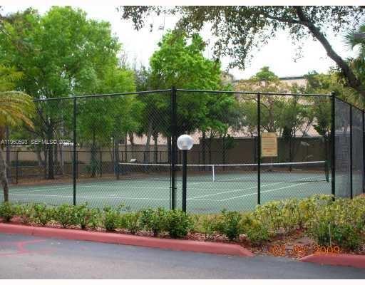 Foto del edificio - 2550 SW 18th Terrace