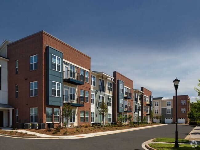 Downtown Columbia Apartments for Rent with a Living Room - Columbia, SC ...