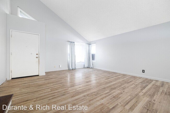 Foto del edificio - 3 br, 3 bath House - 291 Dolo Street
