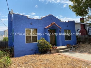Building Photo - 726 Johnson Ave