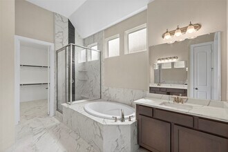 Building Photo - 3719 Savio River Ct