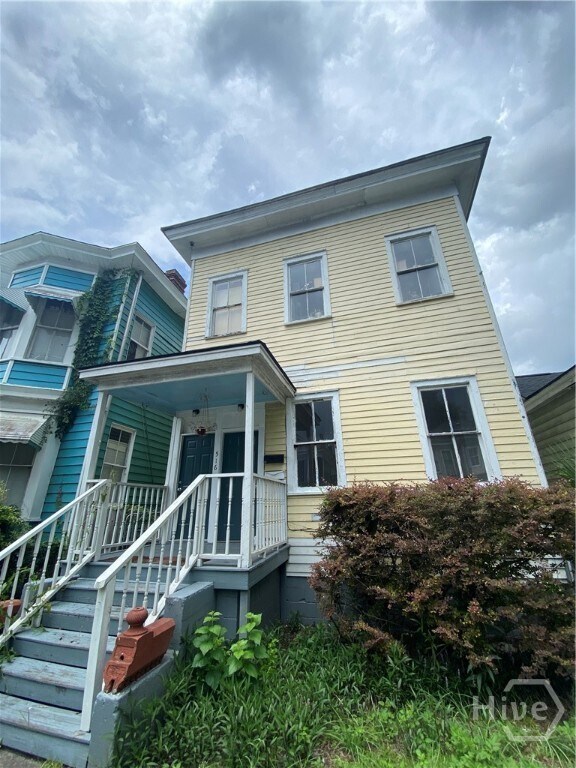 Foto principal - 516 W 38th St