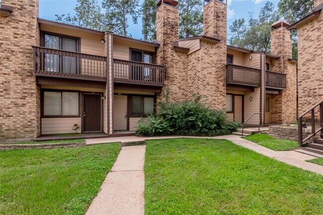 Foto del edificio - 2521 Crosstimbers Dr