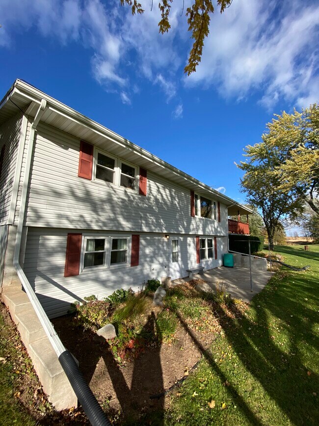 Full walk out basement - W281 E Hills Rd