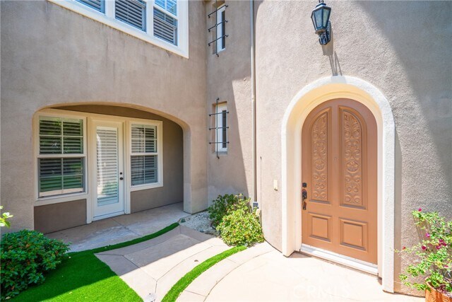 Foto del edificio - 26743 Mont Calabasas Dr