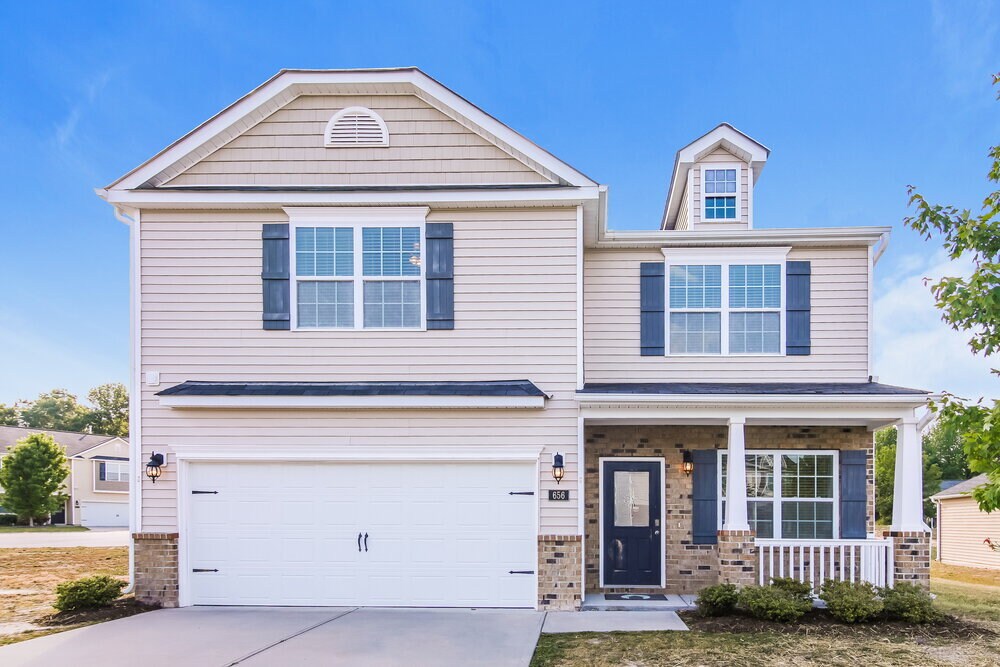 Foto principal - 656 Rose Mallow Dr