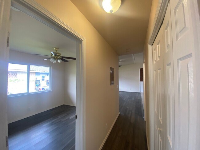 Building Photo - Spacious 3-Bedroom Home with Bonus Studio ...