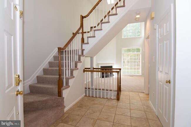 Building Photo - 11415 Hollow Timber Way