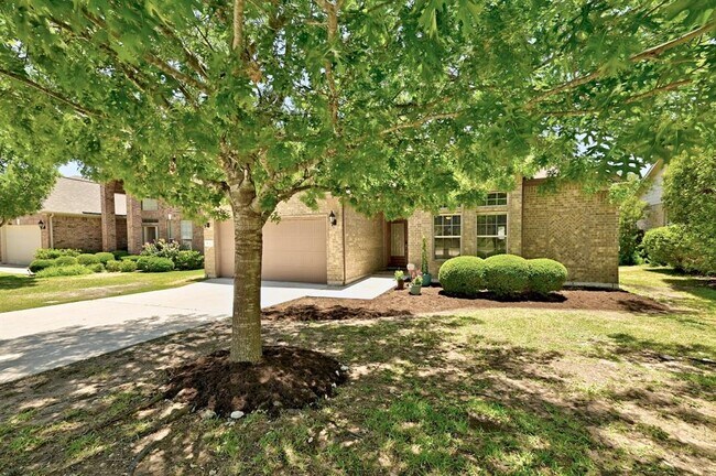 Foto del edificio - 510 Rolling Brook Ln