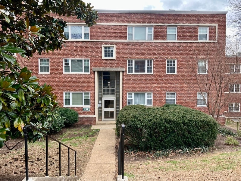 Photo - 1303 North Ode Street - 214
