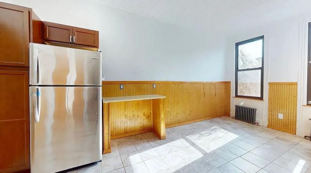 Foto del edificio - 1 bedroom in RIDGEWOOD NY 11385