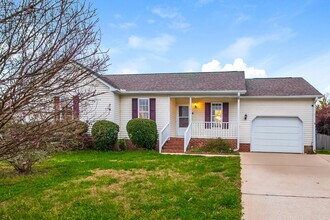 Building Photo - 1012 S Willhaven Dr
