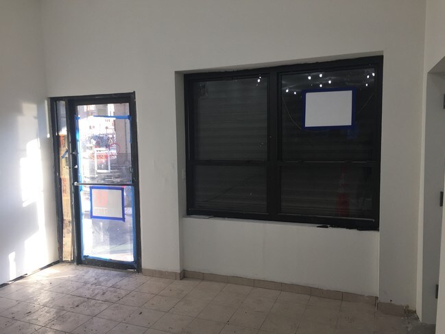 Foto del edificio - 237 S 4th St