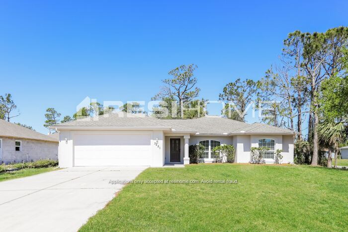 Foto principal - 3251 S Haberland Blvd