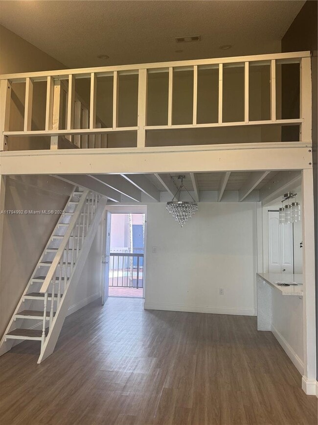 Foto del edificio - 9419 Fontainebleau Blvd