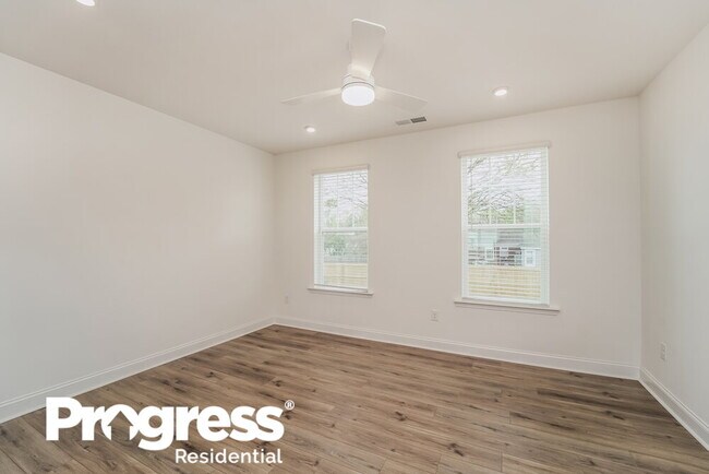Building Photo - 616 Ethridge Pl