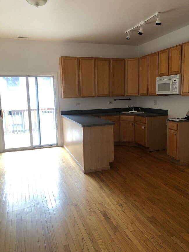 Foto del edificio - 1133 E 61st St