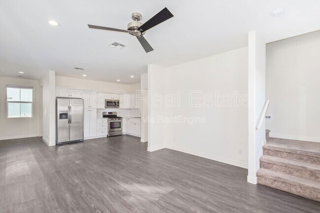 Foto del edificio - 3218 W Glendale Ave