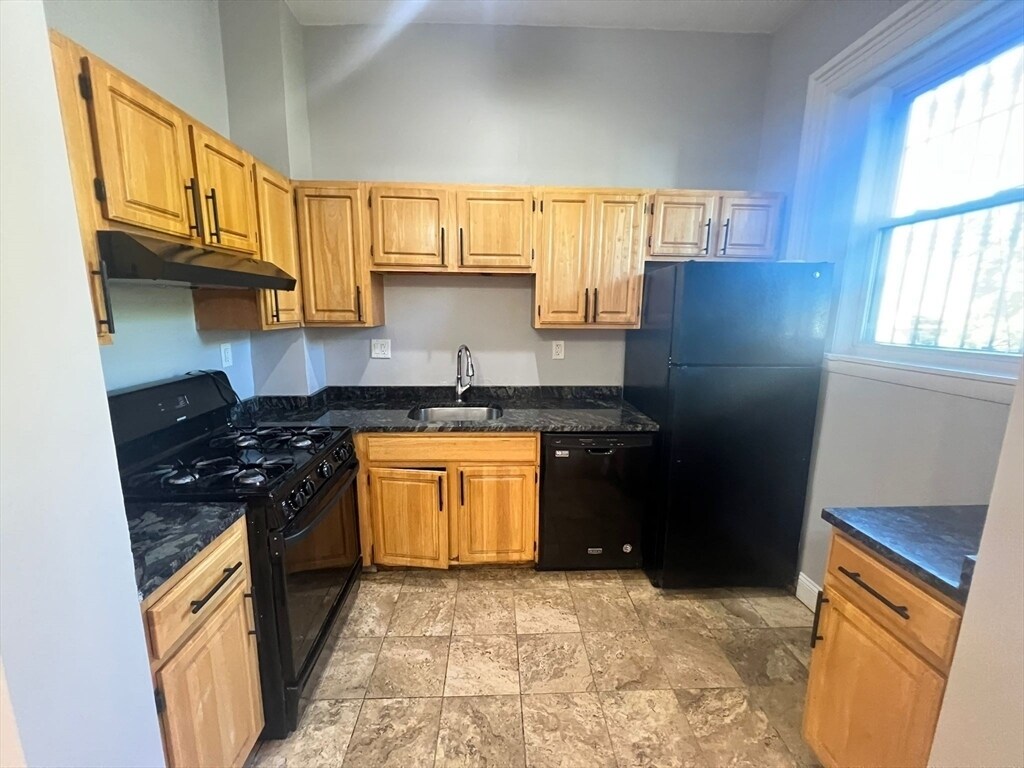 Foto principal - 2997 Washington St