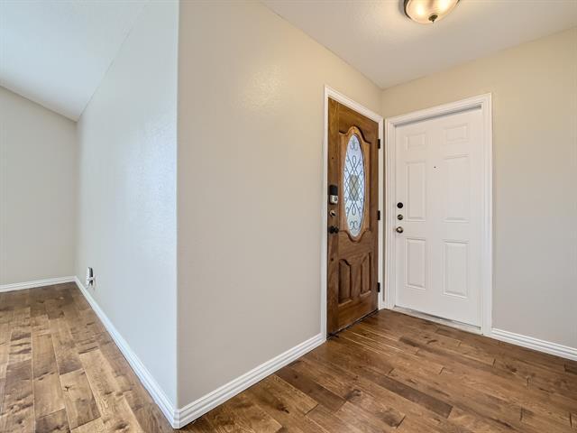 Building Photo - 1105 Mildred Ln