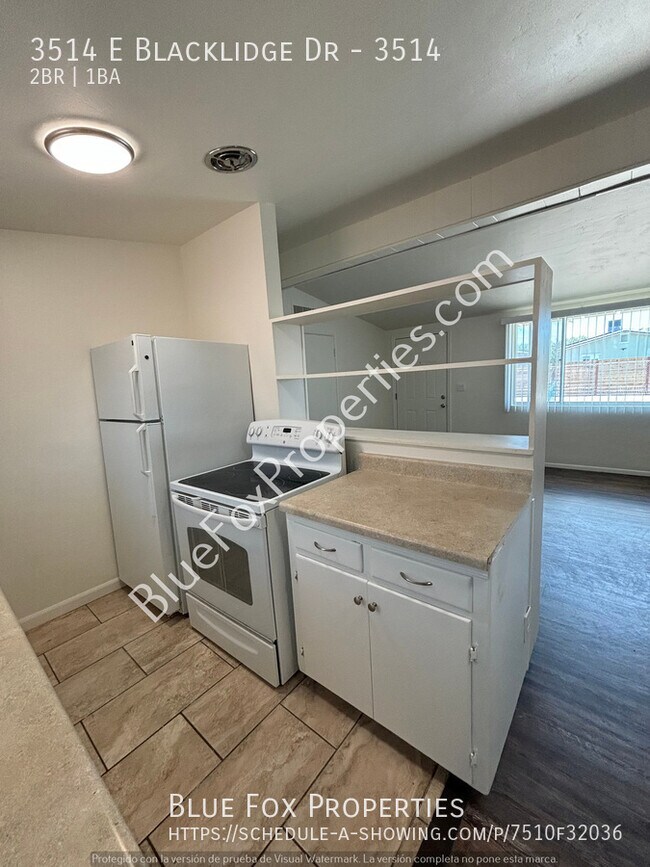 Foto del edificio - 3514 E Blacklidge Dr