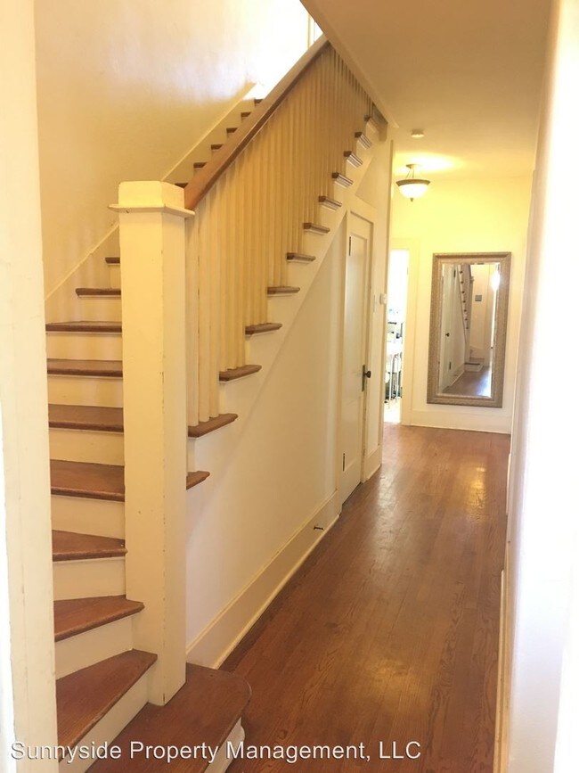 Building Photo - 3 br, 3 bath House - 765 13th Street
