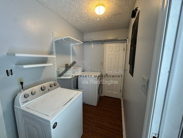 Foto del edificio - 2480 Hortons Pond Rd