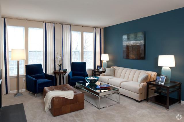 Living Room - 100 Park at Wyomissing Square