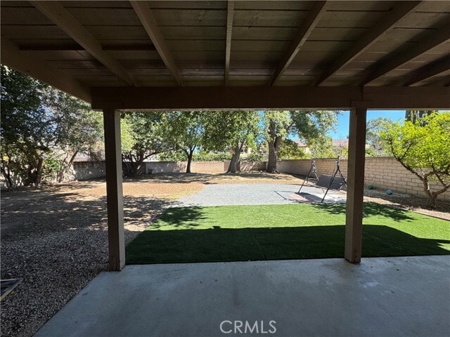 Building Photo - 10038 Independence Ave