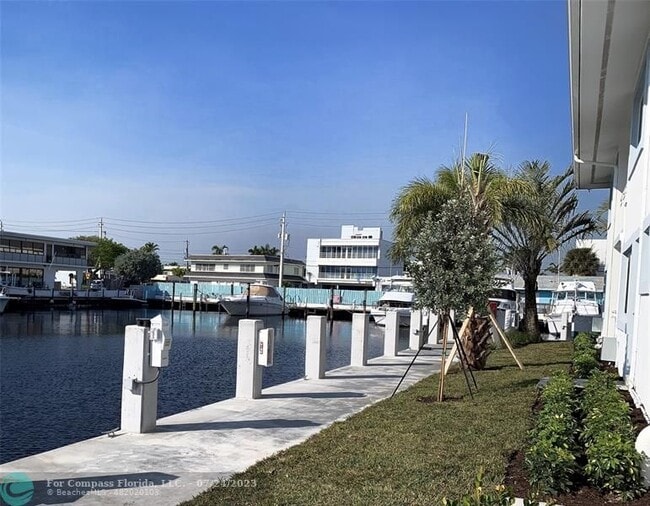 Building Photo - 231 Marine Ct