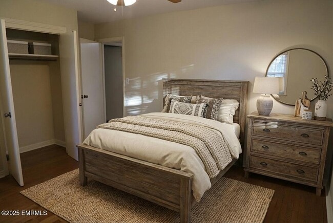 Building Photo - 607 Sookalena St