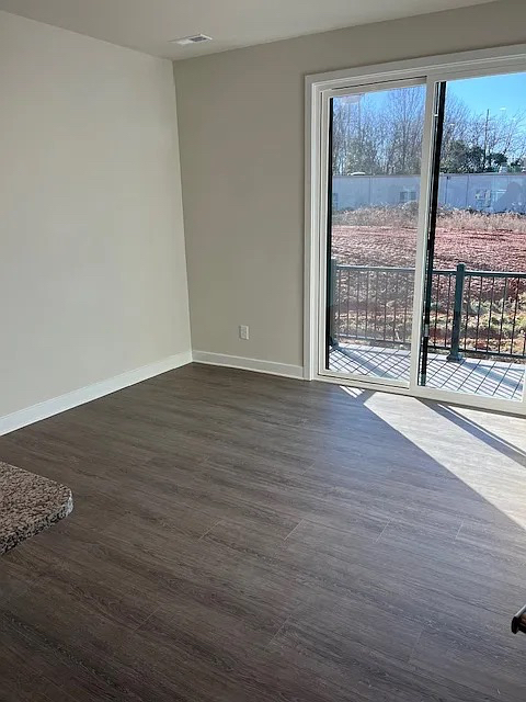 Building Photo - Room in Townhome on Terroir Ln