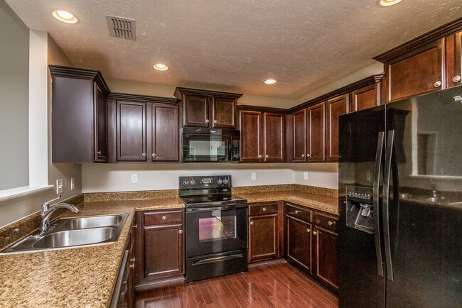 Building Photo - 1713 Porchrest Way