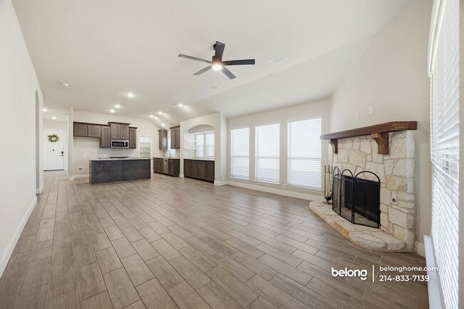 Building Photo - 10725 Rothland St