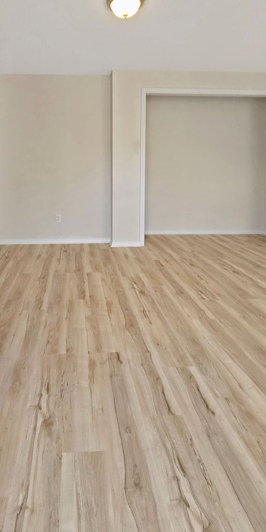 Building Photo - Newly Renovated Duplex in CID