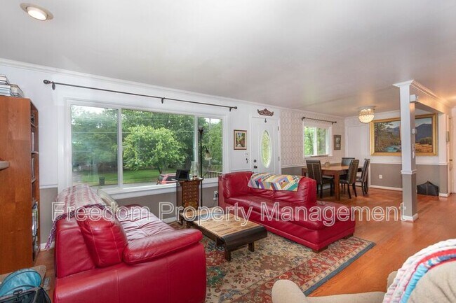 Foto del edificio - 5914 Ridge View Dr
