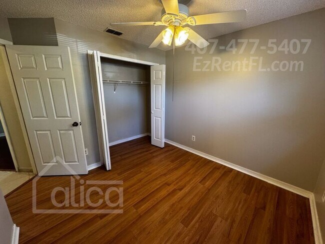 Building Photo - 3958 Victoria Landing Dr N