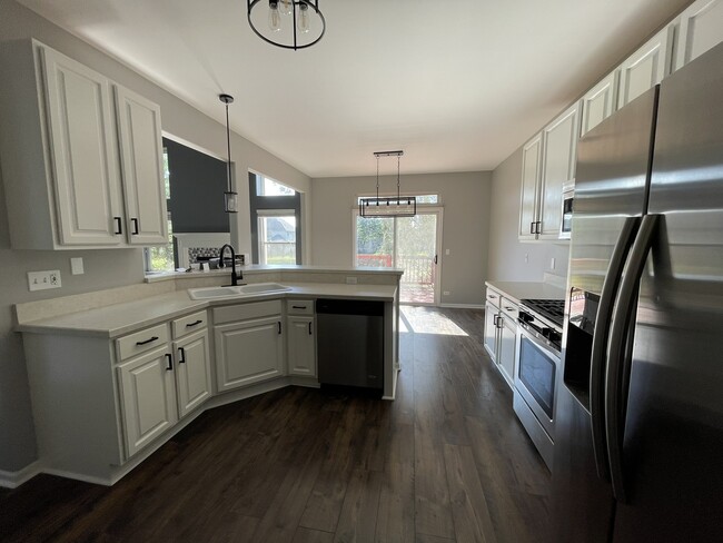 Building Photo - 3007 Tangley Oaks Trail