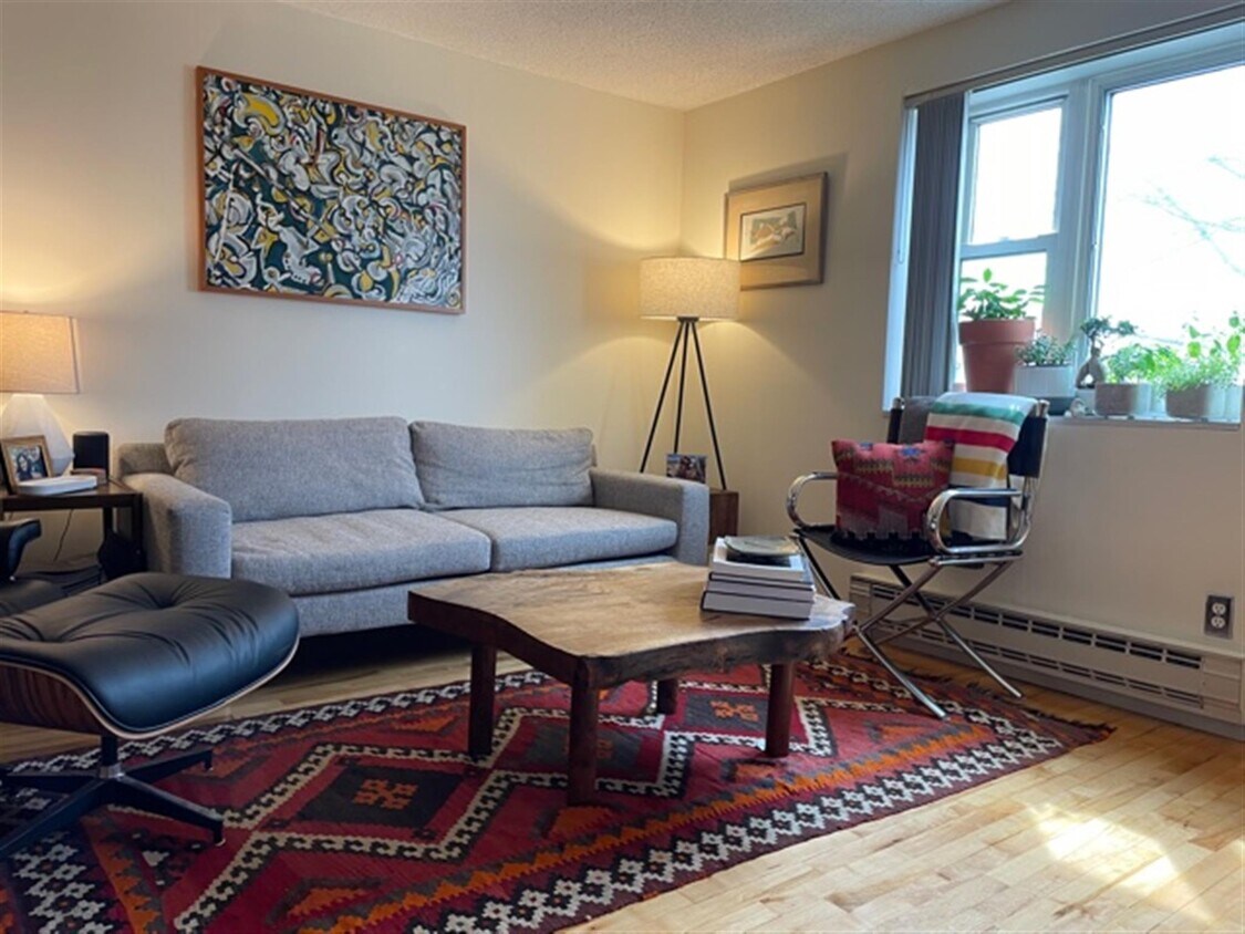 Foto principal - 94 Beacon St