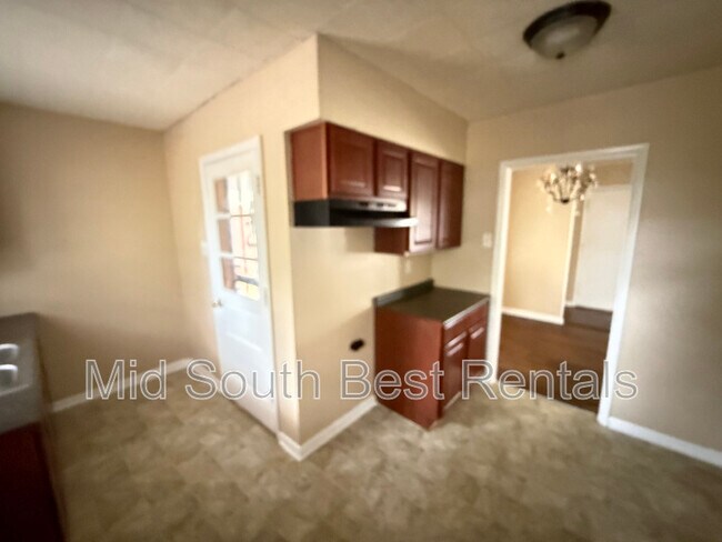 Foto del edificio - 3994 Kenosha Rd