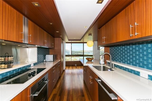 Building Photo - 250 Kawaihae St