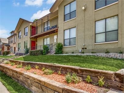 Primary Photo - 808 Blaylock Dr