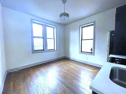 Primary Photo - 1230 Bushwick Ave