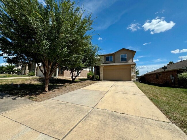 Building Photo - 120 Kingfisher Ln