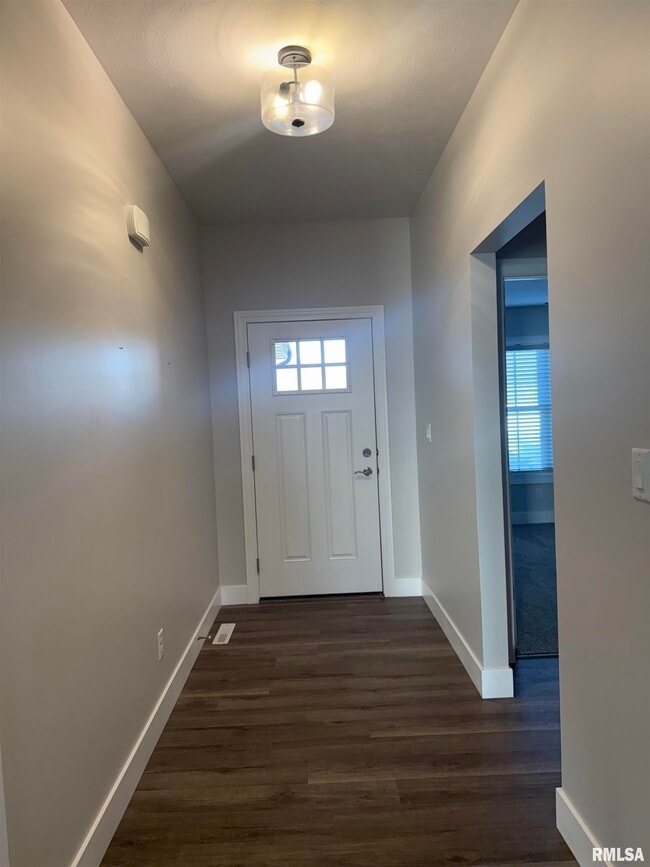Building Photo - 4519 Castle Pines Dr