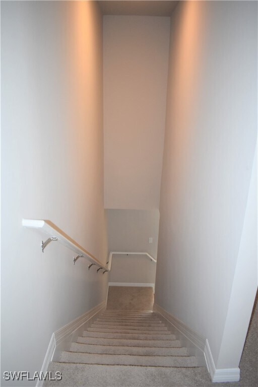 Foto del edificio - 15469 Wildflower Cir